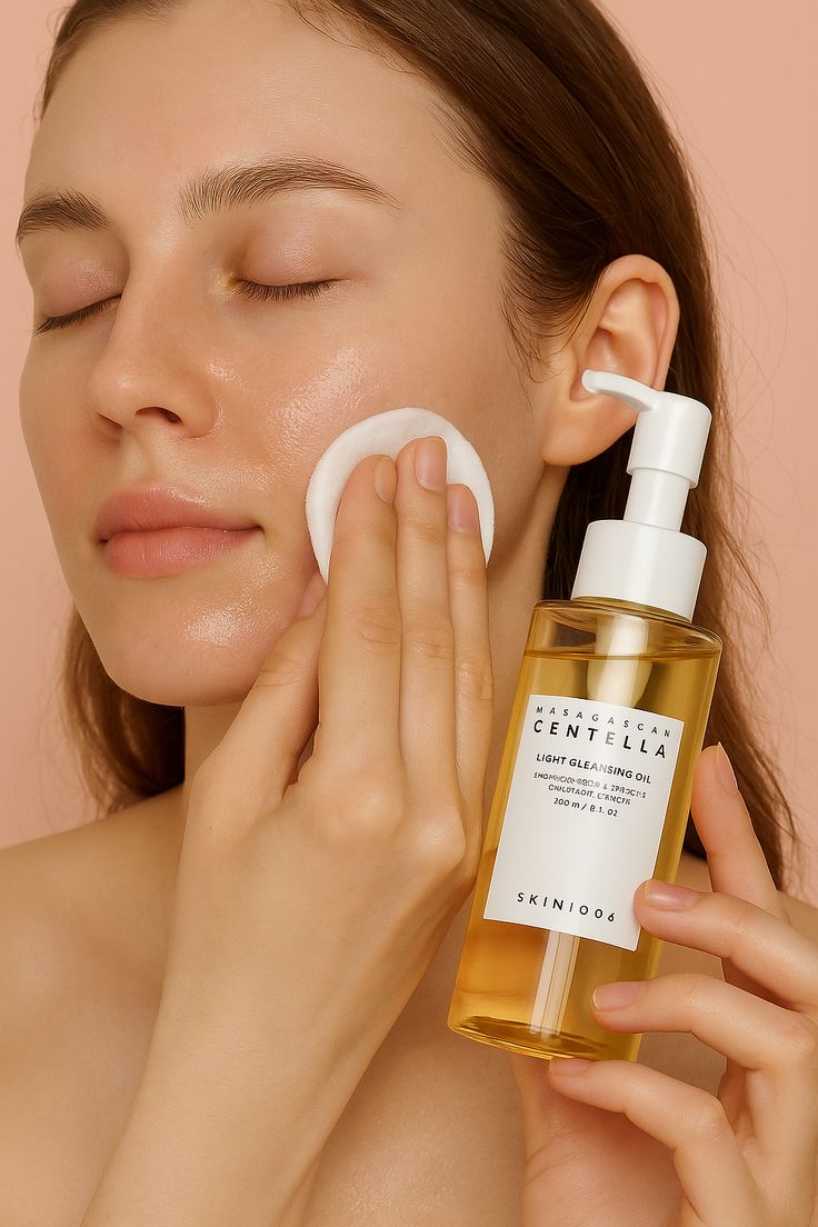 SKIN1004 Madagascar Centella Light Cleansing Oil